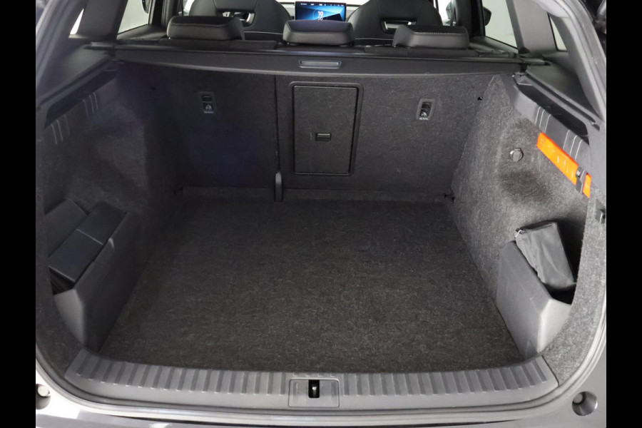 Škoda ENYAQ iV 60 Sportline | Navigatie | Half Leder | Parkeersensoren |