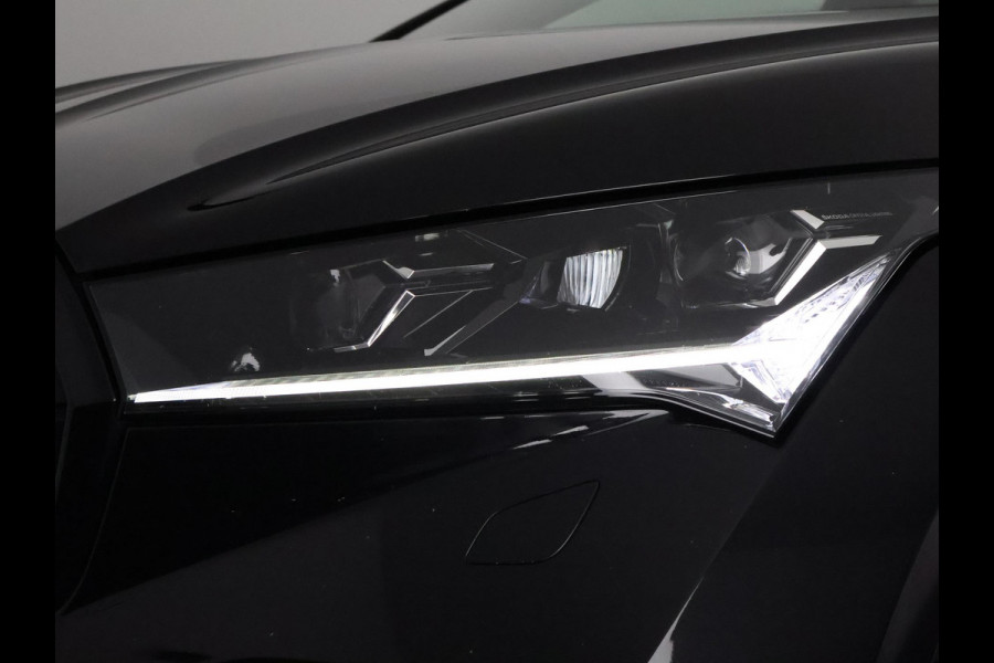 Škoda ENYAQ iV 60 Sportline | Navigatie | Half Leder | Parkeersensoren |