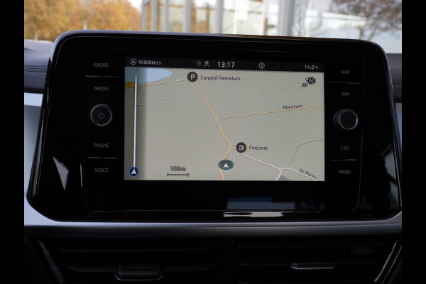 Volkswagen T-Roc 1.0 TSI Life Business | Navigatie | Climate Control | Stoelverwarming | Android/Apple Carplay