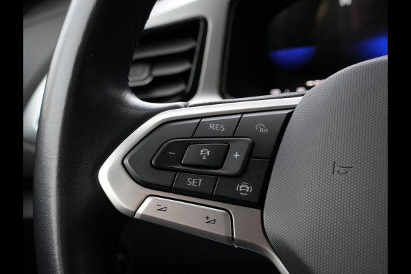 Volkswagen T-Roc 1.0 TSI Life Business | Navigatie | Climate Control | Stoelverwarming | Android/Apple Carplay
