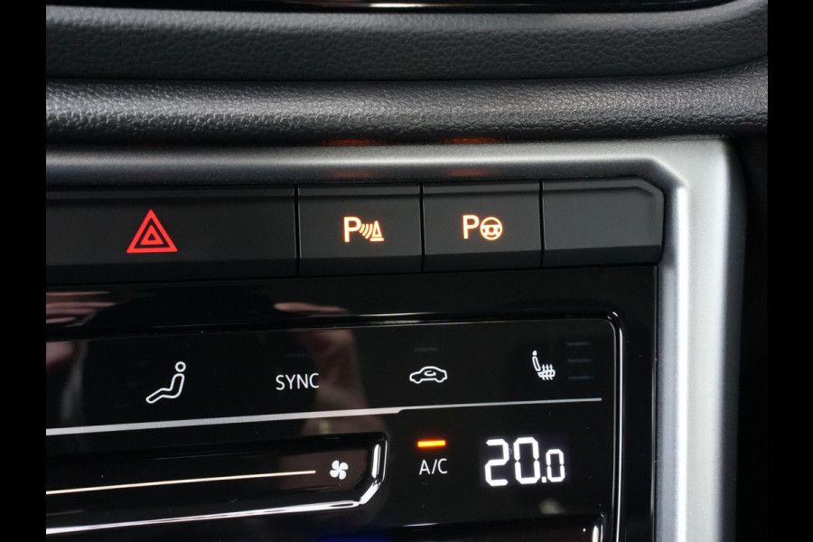 Volkswagen T-Roc 1.0 TSI Life Business | Navigatie | Climate Control | Stoelverwarming | Android/Apple Carplay