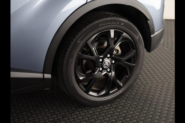 Toyota C-HR 1.8 Hybrid Dynamic Bi-Tone | Dealer onderhouden | Apple Carplay & AndroidAUTO |