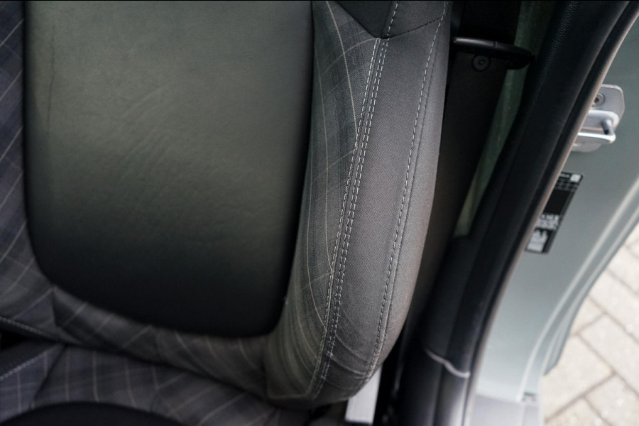 MINI Cooper 1.5 Chili