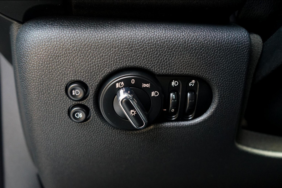 MINI Cooper 1.5 Chili