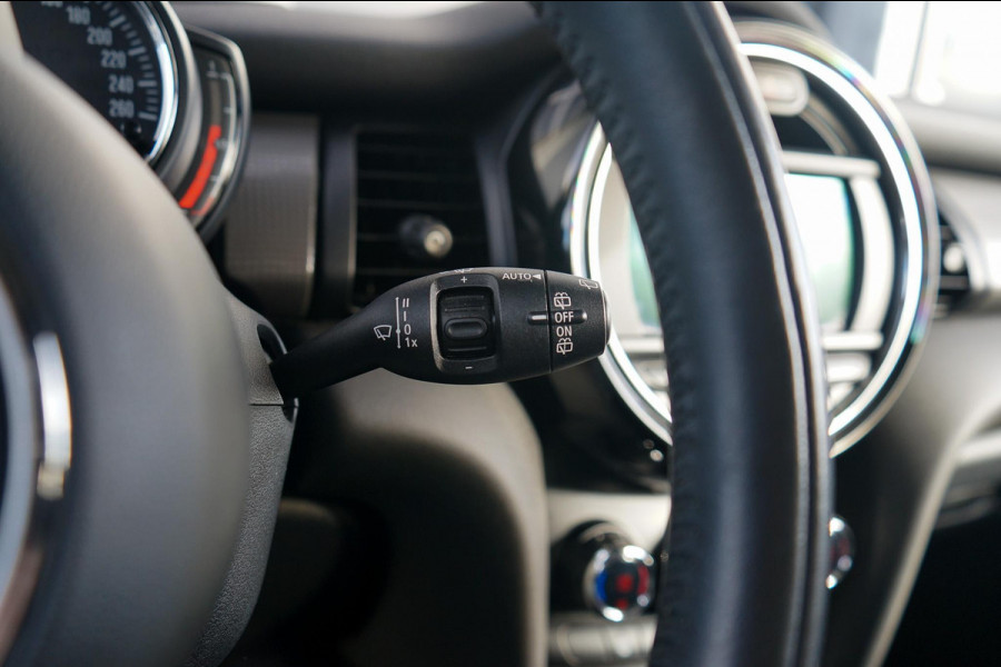 MINI Cooper 1.5 Chili