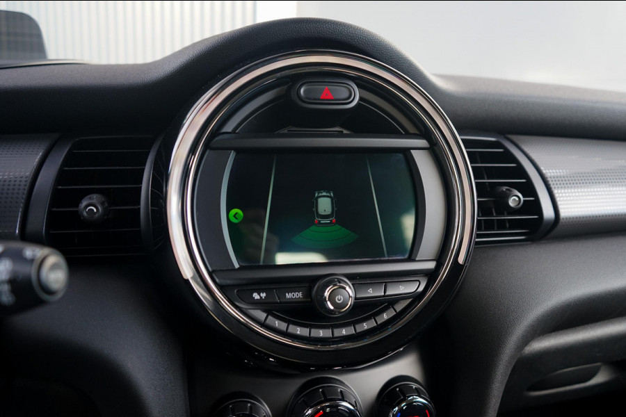 MINI Cooper 1.5 Chili