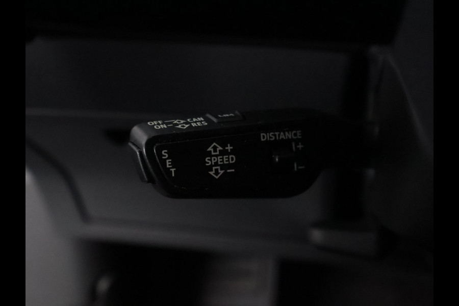 Audi e-tron 55 Quattro Black Edition Plus 95 kWh 408 PK | ACCU 89% | 1e eigenaar | Schuif-/Kanteldak | Navigatie |