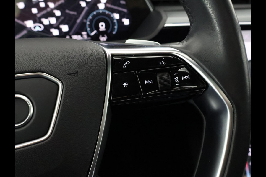 Audi e-tron 55 Quattro Black Edition Plus 95 kWh 408 PK | ACCU 89% | 1e eigenaar | Schuif-/Kanteldak | Navigatie |