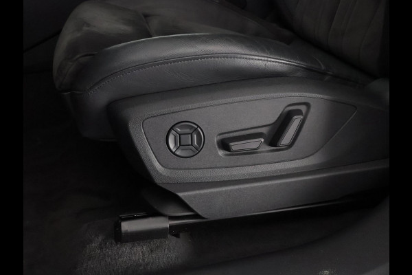 Audi e-tron 55 Quattro Black Edition Plus 95 kWh 408 PK | ACCU 89% | 1e eigenaar | Schuif-/Kanteldak | Navigatie |