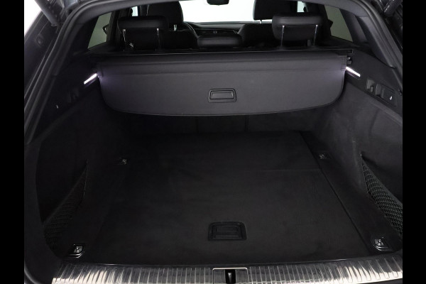 Audi e-tron 55 Quattro Black Edition Plus 95 kWh 408 PK | ACCU 89% | 1e eigenaar | Schuif-/Kanteldak | Navigatie |