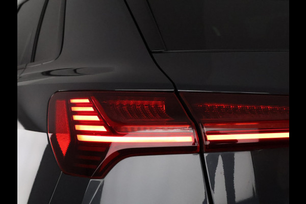 Audi e-tron 55 Quattro Black Edition Plus 95 kWh 408 PK | ACCU 89% | 1e eigenaar | Schuif-/Kanteldak | Navigatie |