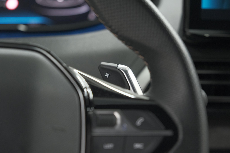 Peugeot 3008 PureTech 130 EAT8 GT | Camera | Dodehoekdetectie | Elektrische Achterklep | Apple Carplay | Stoelverwarming