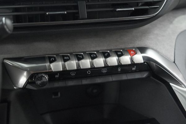 Peugeot 3008 PureTech 130 EAT8 GT | Camera | Dodehoekdetectie | Elektrische Achterklep | Apple Carplay | Stoelverwarming