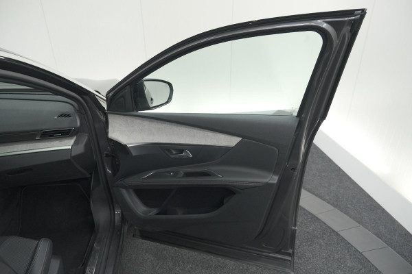 Peugeot 3008 PureTech 130 EAT8 GT | Camera | Dodehoekdetectie | Elektrische Achterklep | Apple Carplay | Stoelverwarming