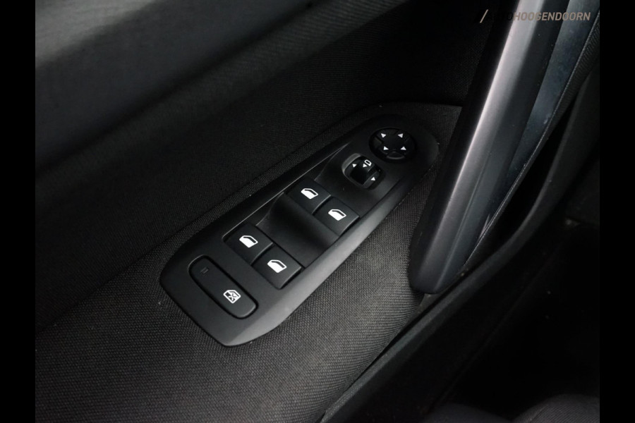 Peugeot 308 SW 1.2 PureTech Blue Lease Active Luxe (APPLE CARPLAY,CLIMATE,CRUISE CONTROL,LED,PARKEERSENSOR,LM-VELGEN,TOPCONDITIE)