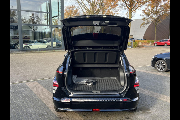 Hyundai Kona Elektro 150 kW Trend 65,4kWh 3-Fase Lader | Dealeronderhouden | Fabrieksgarantie Hyundai tot 2029 | Elektrische Achterklep | Stoel & Stuurverwarming | Afnembare Trekhaak | Rijklaar Geleverd