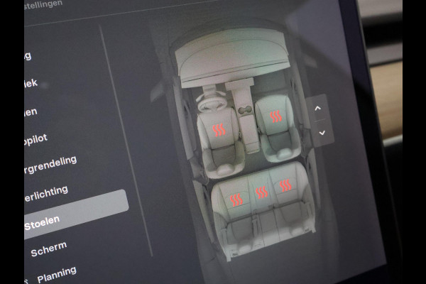 Tesla Model 3 Long Range AWD 75 kWh (351 PK) 500 km actieradius | ACCU 90% | Navigatie | Panoramadak | Stoelverwarming | Leder |