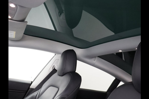 Tesla Model 3 Long Range AWD 75 kWh (351 PK) 500 km actieradius | ACCU 90% | Navigatie | Panoramadak | Stoelverwarming | Leder |
