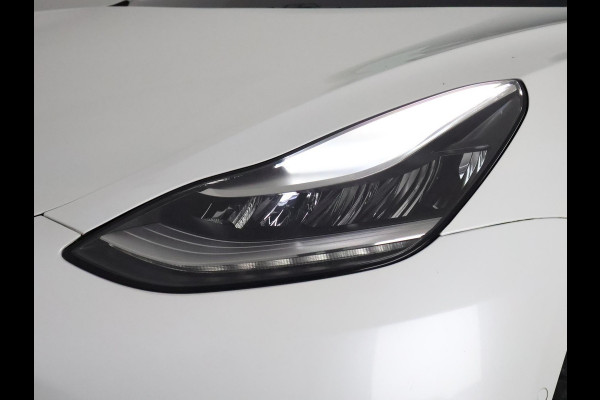 Tesla Model 3 Long Range AWD 75 kWh (351 PK) 500 km actieradius | ACCU 90% | Navigatie | Panoramadak | Stoelverwarming | Leder |