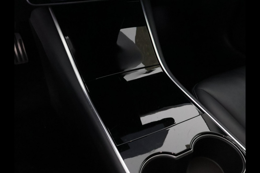 Tesla Model 3 Long Range AWD 75 kWh (351 PK) 500 km actieradius | ACCU 90% | Navigatie | Panoramadak | Stoelverwarming | Leder |