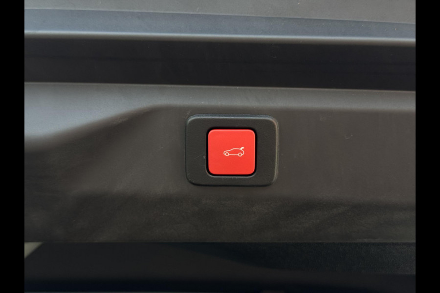 Peugeot 3008 1.2 Hybrid 136 GT | Elektr. achterklep | Adaptive cruise | Camera | Prijs is rijklaar