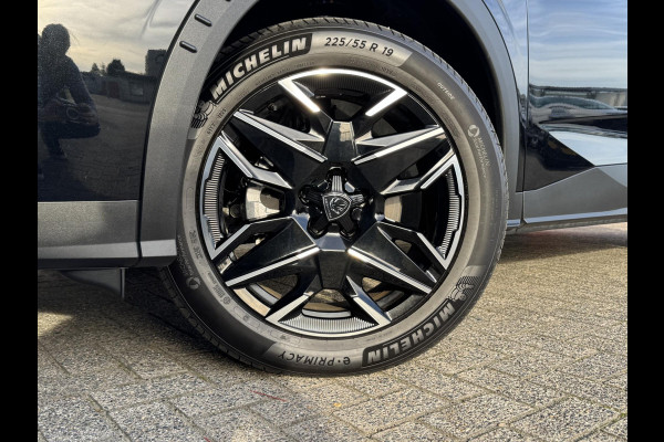 Peugeot 3008 1.2 Hybrid 136 GT | Elektr. achterklep | Adaptive cruise | Camera | Prijs is rijklaar