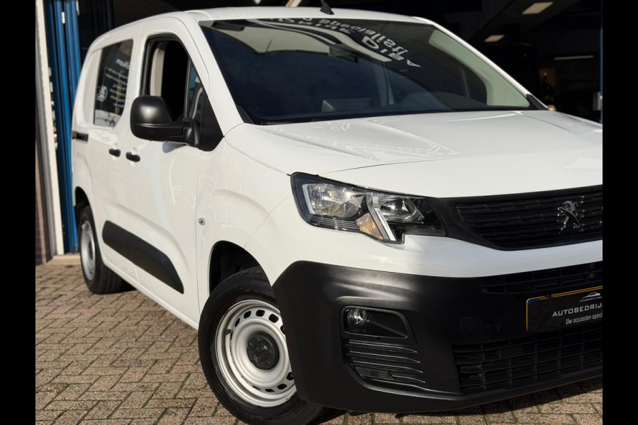 Peugeot Partner 1.2 PureTech Premium 2022 WIT NAVI AIRCO BTW