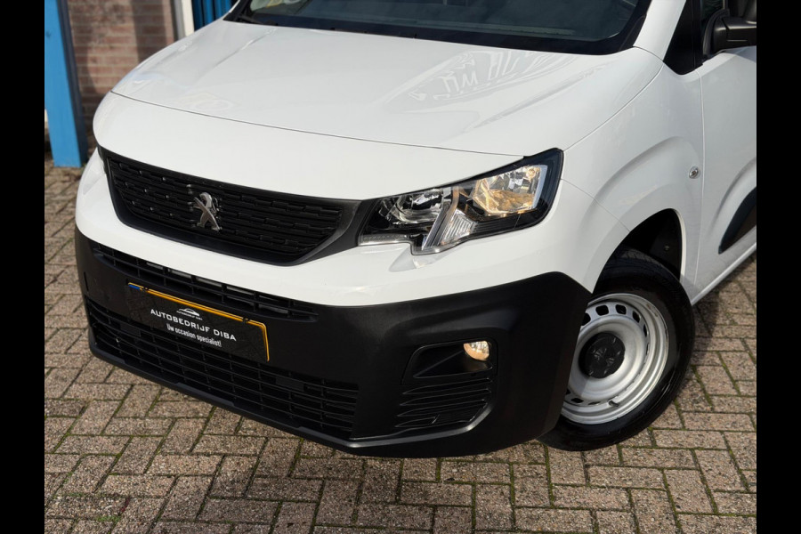 Peugeot Partner 1.2 PureTech Premium 2022 WIT NAVI AIRCO BTW