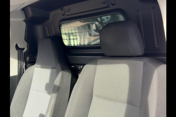 Peugeot Partner 1.2 PureTech Premium 2022 WIT NAVI AIRCO BTW