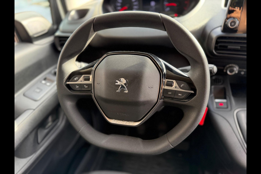 Peugeot Partner 1.2 PureTech Premium 2022 WIT NAVI AIRCO BTW
