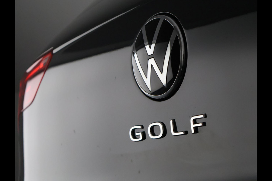 Volkswagen Golf 1.0 TSI Golf | Apple Carplay/Android Auto | Parkeersensoren Voor & Achter |