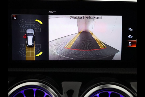 Mercedes-Benz CLA-Klasse Shooting Brake 200 Business Solution AMG Automaat | Wide-Screen | Schuif-/Kanteldak | Navigatie | Camera |