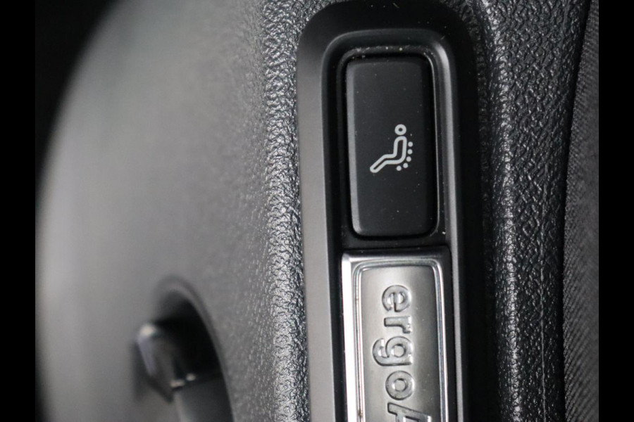 Volkswagen Tiguan 1.5 TSI R Line | Panoramadak | Stoelverwarming | Carplay | Massage | Dynaudio | Keyless | Full LED | Active Info Display | Navigatie | Parkeerhulp