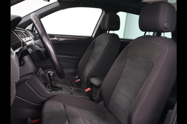 Volkswagen Tiguan 1.5 TSI R Line | Panoramadak | Stoelverwarming | Carplay | Massage | Dynaudio | Keyless | Full LED | Active Info Display | Navigatie | Parkeerhulp