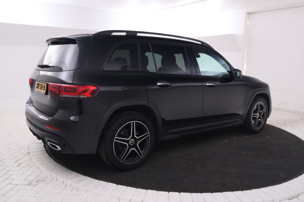 Mercedes-Benz Glb 180 AMG Line 7p. Automaat, 7 Persoons, Navigatie, etc.