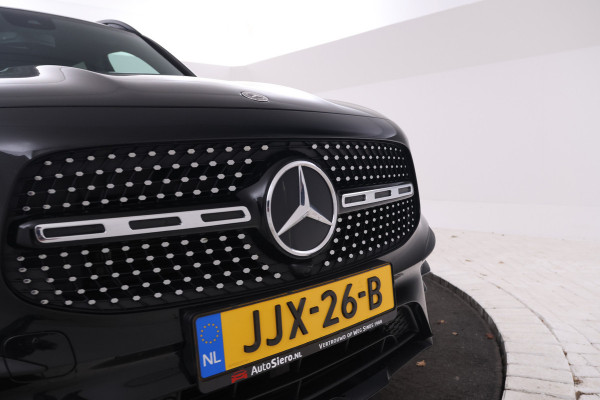 Mercedes-Benz Glb 180 AMG Line 7p. Automaat, 7 Persoons, Navigatie, etc.