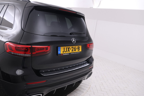 Mercedes-Benz Glb 180 AMG Line 7p. Automaat, 7 Persoons, Navigatie, etc.