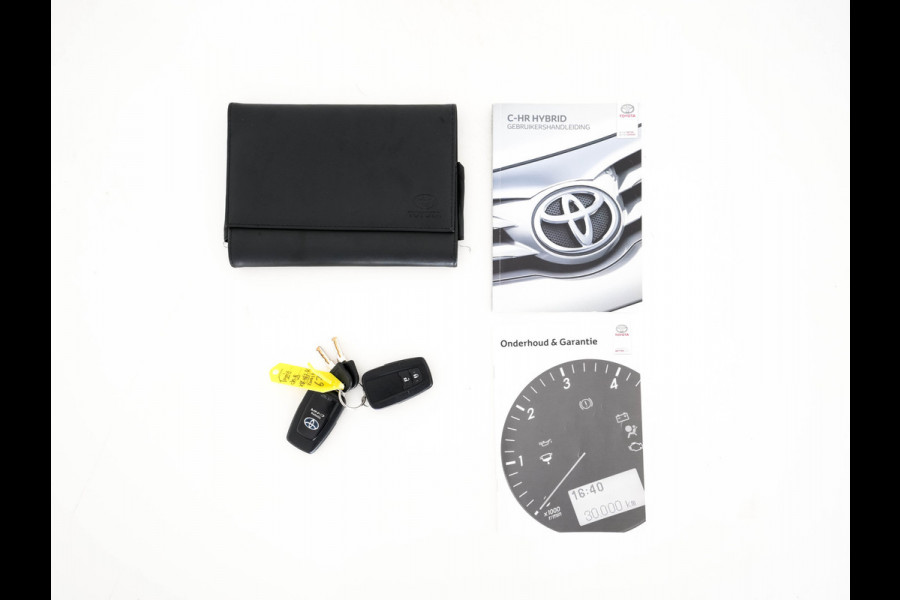 Toyota C-HR 1.8 Hybrid Style Aut. *ADAPTIVE-CRUISE | BLIND-SPOT | JBL-SOUND | HEATED-COMFORTSEATS | CAMERA | KEYLESS | DAB+ | NAVI-FULLMAP | ECC | PDC | PRIVACY-GLASS | TOWBAR | LANE-ASSIST | 18''ALU*