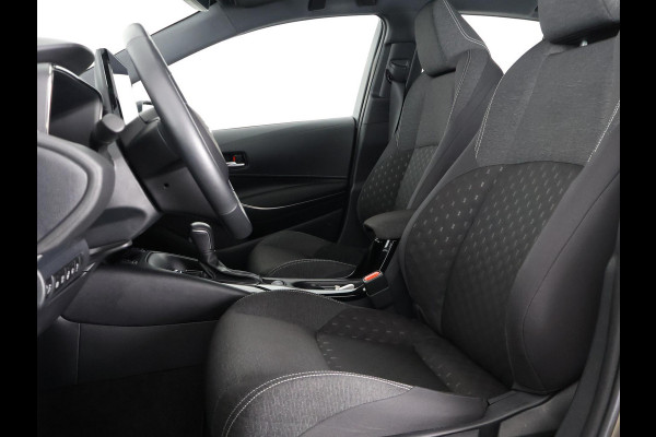 Toyota Corolla Hybrid 140 Business | Stuur-/& Stoelverwarming | Apple Carplay & AndroidAUTO | Navigatie