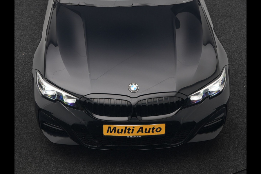 BMW 3 Serie Touring 330e M Sport Plug In Hybrid 293pk Dealer O.H. PHEV | Trekhaak Af Fabriek | Sfeerverlichting | Alcantara Sporstoelen Verwarmd | Apple Carplay | Navigatie | Virtual | Cruise Control | DAB |