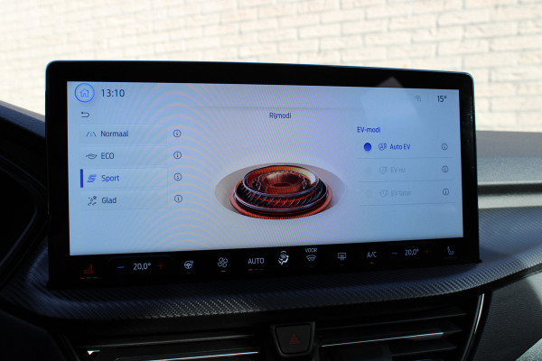 Ford Kuga 2.5 PHEV ST-Line X | Panoramadak | AGR | B&O | Head-up | Trekhaak | Actieweken 1 t/m 15 november!