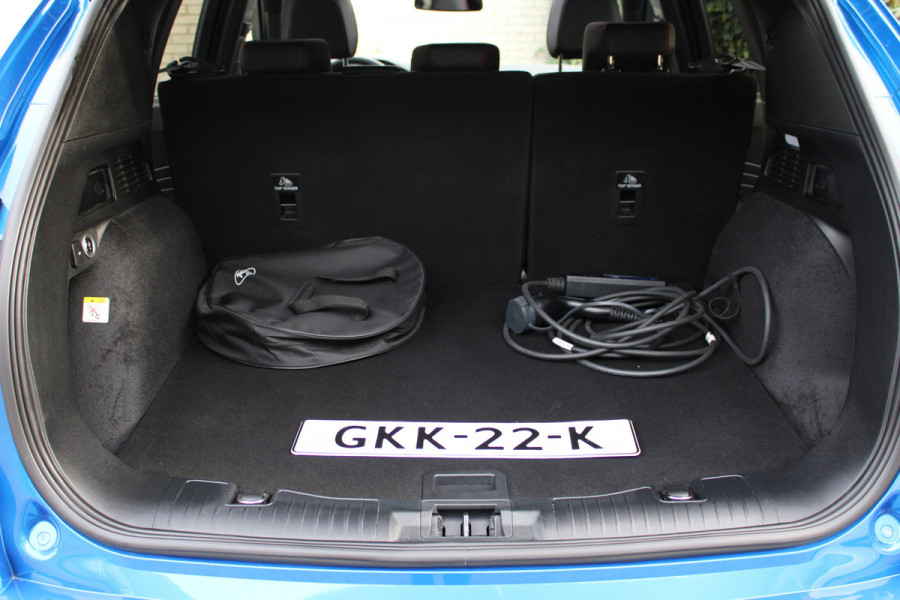 Ford Kuga 2.5 PHEV ST-Line X | Panoramadak | AGR | B&O | Head-up | Trekhaak | Actieweken 1 t/m 15 november!