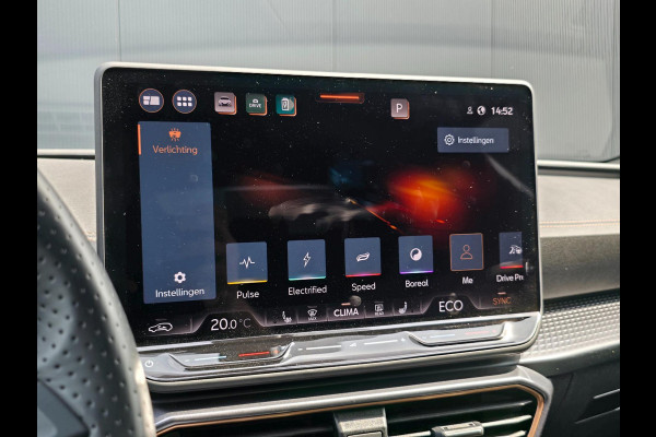 CUPRA Leon 1.5 TSI e-Hybrid VZ Nieuw Model 272PK Carplay/SENNHEISER/Stoelverwarming/Navi