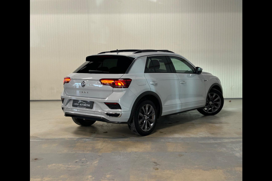 Volkswagen T-Roc 1.5 TSI | R-LINE | VIRTUAL DASH | PANO | SILVERWHITE