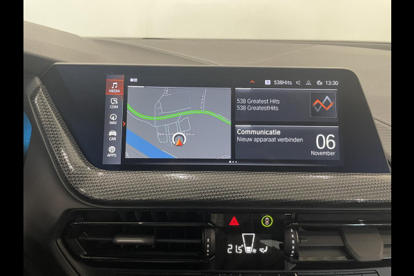 BMW 1-serie 118i Sportline Business Edition Aut. Navigatie Apple Carplay/Android Auto Camera Parkeersensoren Cruise Control Virtual Cockpit Sfeerverlichting Ledverlichting Climate Control Lichtmetalen velgen