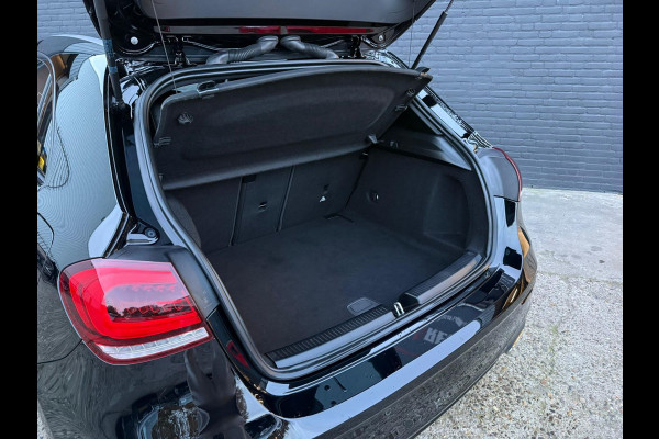Mercedes-Benz A-Klasse 180 Business Solution AMG NAVI | CAMERA | CARPLAY | PDC | STOELVER | NWE APK
