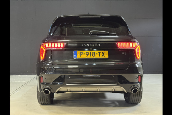 Lynk & Co 01 1.5 | Panoramadak | Adaptive cruise | Camera | Stoelverwarming | Carplay | Sfeerverlichting