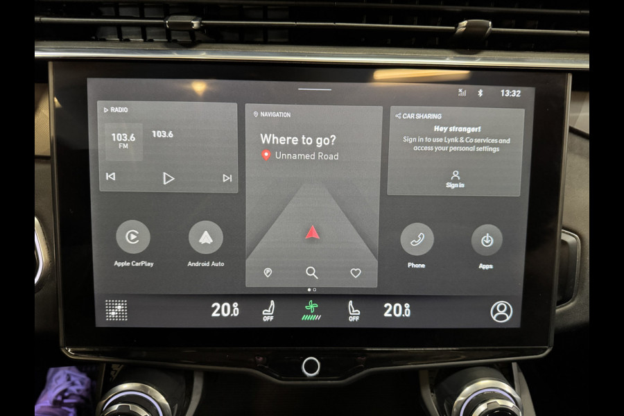 Lynk & Co 01 1.5 | Panoramadak | Adaptive cruise | Camera | Stoelverwarming | Carplay | Sfeerverlichting