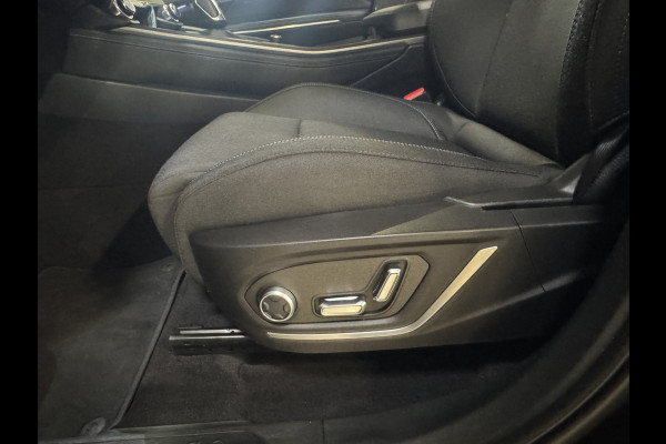 Lynk & Co 01 1.5 | Panoramadak | Adaptive cruise | Camera | Stoelverwarming | Carplay | Sfeerverlichting