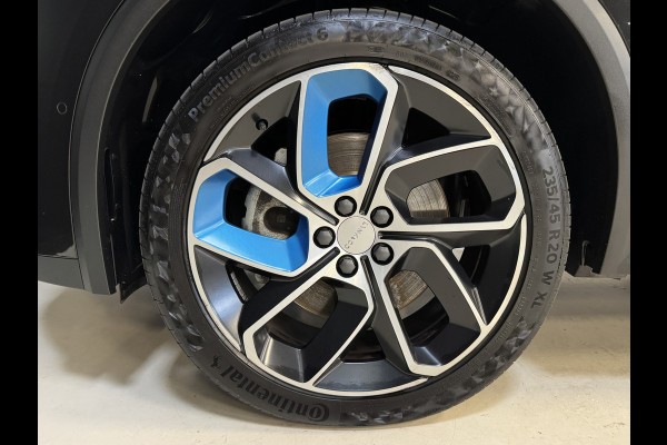 Lynk & Co 01 1.5 | Panoramadak | Adaptive cruise | Camera | Stoelverwarming | Carplay | Sfeerverlichting